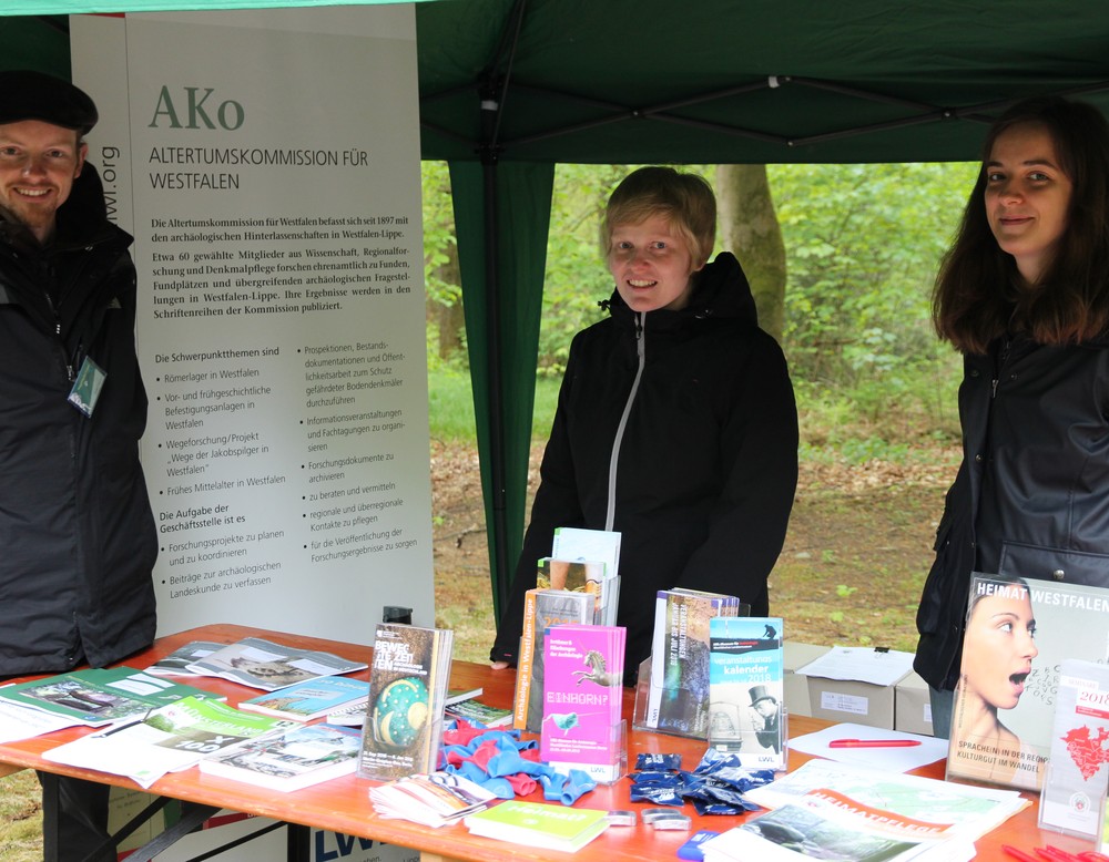 Infostand der Altertumskommission (Foto: Altertumskommission/Klinke).