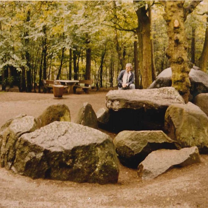 Fotografie der Düwelsteene, 1984. (vergrößerte Bildansicht wird geöffnet)
