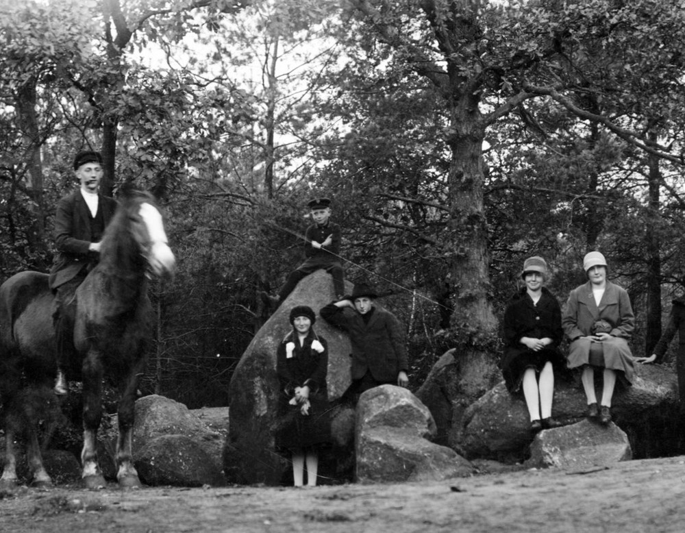 Aufnahme der Düwelsteene von 1930 (Heimatmuseum Heiden).