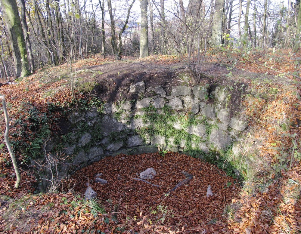 Zisterne der Raffenburg (LWL-AfW/Menne).
