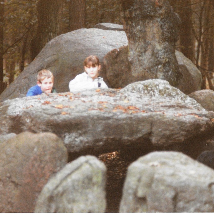 Fotografie der Düwelsteene, 1997. (vergrößerte Bildansicht wird geöffnet)