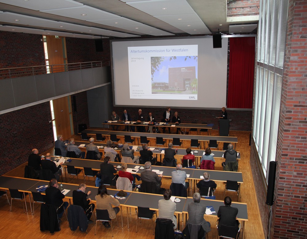 Mitgliederversammlung auf der Jahreshauptversammlung 2019 (Altertumskommission).